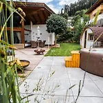Midera Serlesblick Mit Sauna Und Whirlpool Domek alpejski Mieders