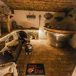 Midera Serlesblick Mit Sauna Und Whirlpool Mieders