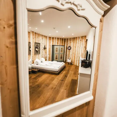 Midera Serlesblick Mit Privater Sauna Und Whirlpool شاليه