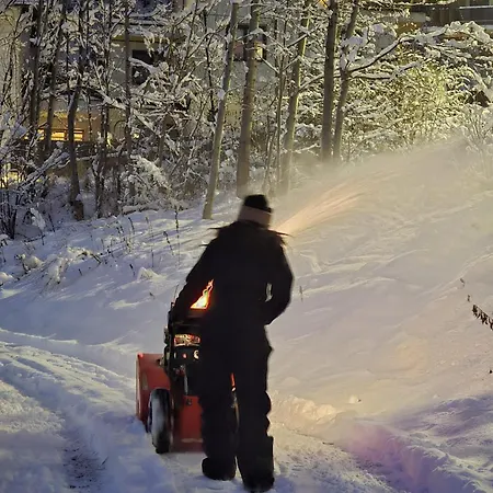 Midera Serlesblick Mit Sauna Und Whirlpool בקתה מידרס