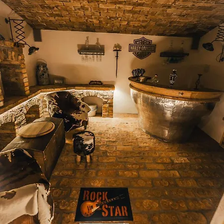 Midera Serlesblick Mit Sauna Und Whirlpool מידרס