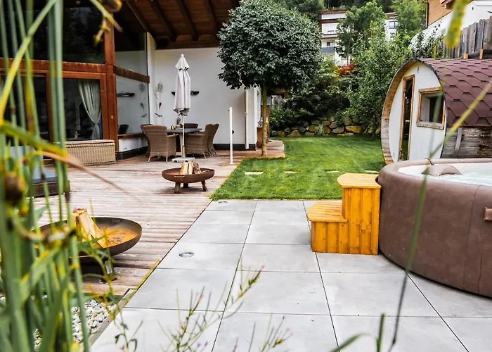 Midera Serlesblick Mit Sauna Und Whirlpool シャレー ミーダース