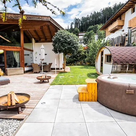 Midera Serlesblick Mit Privater Sauna Und Whirlpool *